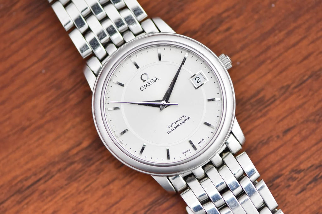 Omega De Ville Prestige silver dial angled, showing applied baton markers